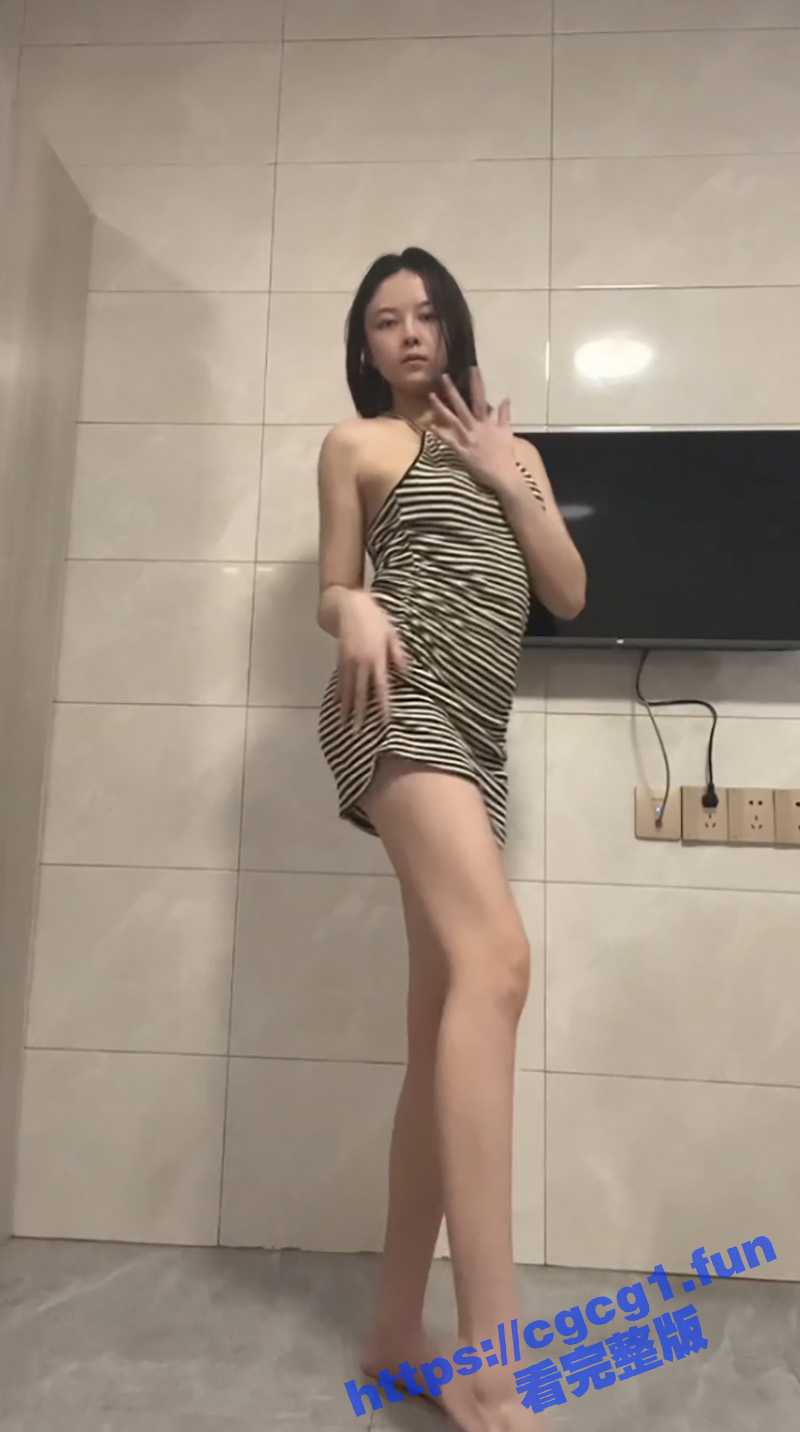 推特极品身材女神 小西西 高颜值女神露脸版裸舞视频 逆天长腿多视频合集 - 51吃瓜网-51吃瓜网