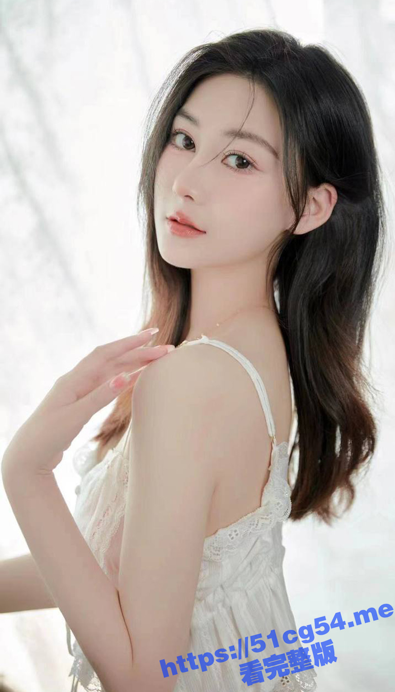 南京艺术学院舞蹈生 顾雨瑜 极品身材白虎嫩穴被金主包养 主动舔脚女上榨精 这乳头真精致！ - 51吃瓜网-51吃瓜网