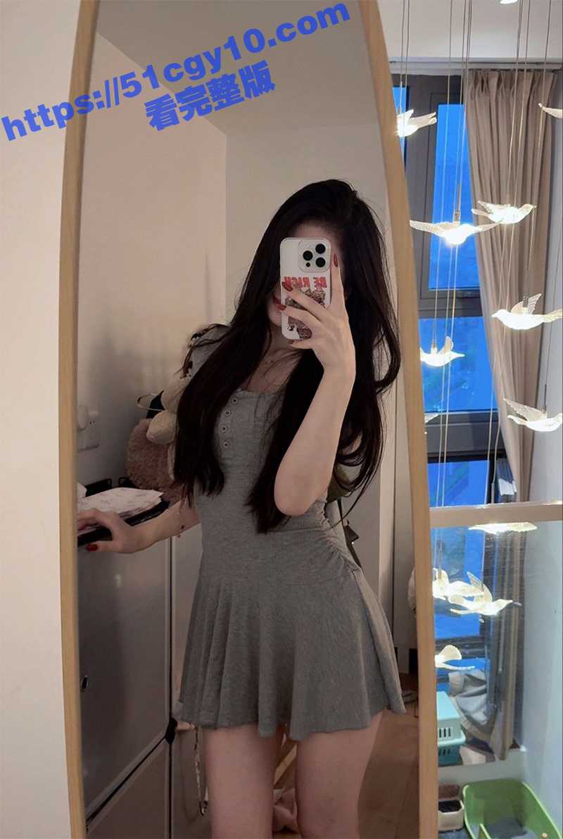 高颜值反差学生妹 学校甜美可爱乖乖女 回家秒换黑丝包臀裙掰逼弄穴激情裸舞 勾引金主求包养！ - 51吃瓜网-51吃瓜网
