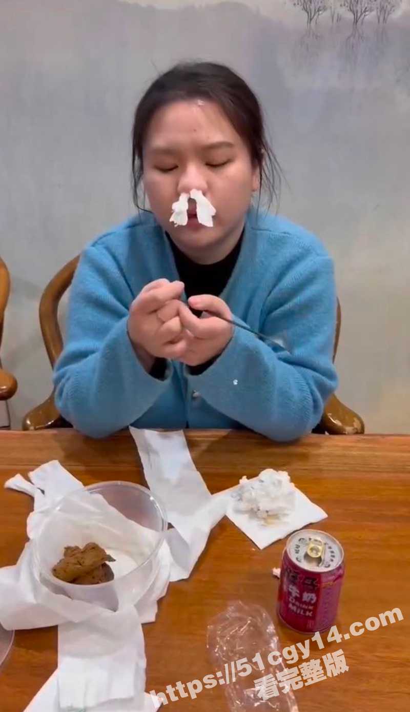 猎奇大赏！小仙女自信高价点男模被操爽后 发现没钱结账自愿吃屎抵账！ - 51吃瓜网-51吃瓜网