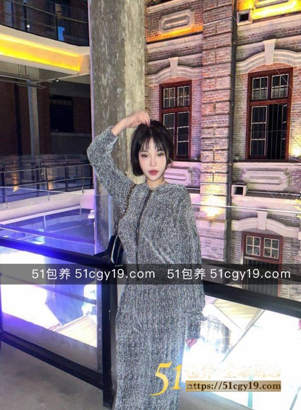 51包养 高端外围 | W2WH042902 武汉极品纯欲姐姐 童颜巨乳蜜桃臀 质量保真 假一罚十-51吃瓜网