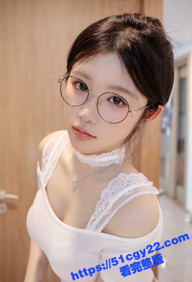 情侣性爱视频泄密 极品小美女酒店做爱被男友偷拍 69互舔玩法超淫 露脸口交无套挨操！ - 51吃瓜网-51吃瓜网