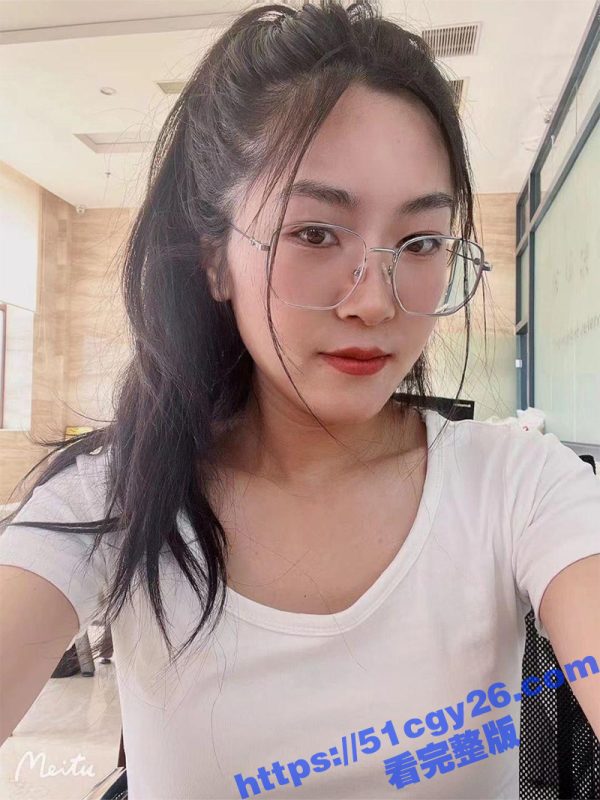 山东烟台人妻母狗 赵琳潞 出轨欧美大屌 被无套爆操骚穴猛插菊花 画面尺度令人瞠目！-51吃瓜网