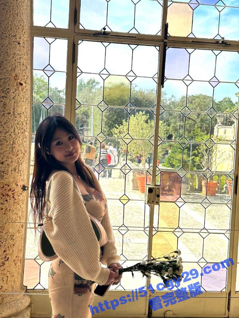 反差女神吃鸡性爱视频流出 露脸口交眼神勾魂 吸吮的声音格外刺耳 爽感直冲云霄！ - 51吃瓜网-51吃瓜网