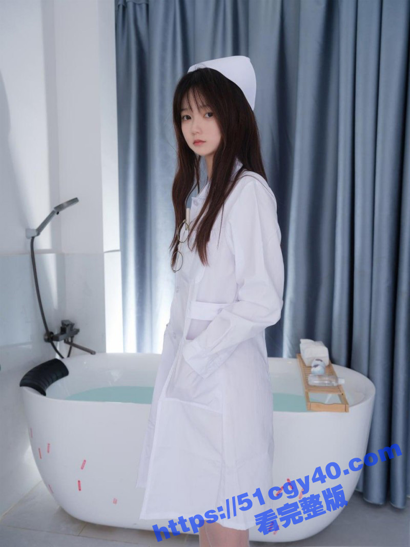 紧急企划超嫩女神 小恩 喷血私拍 楼梯间露出稚嫩肉鲍 白丝护士服衬托白嫩诱人胴体！ - 51吃瓜网-51吃瓜网