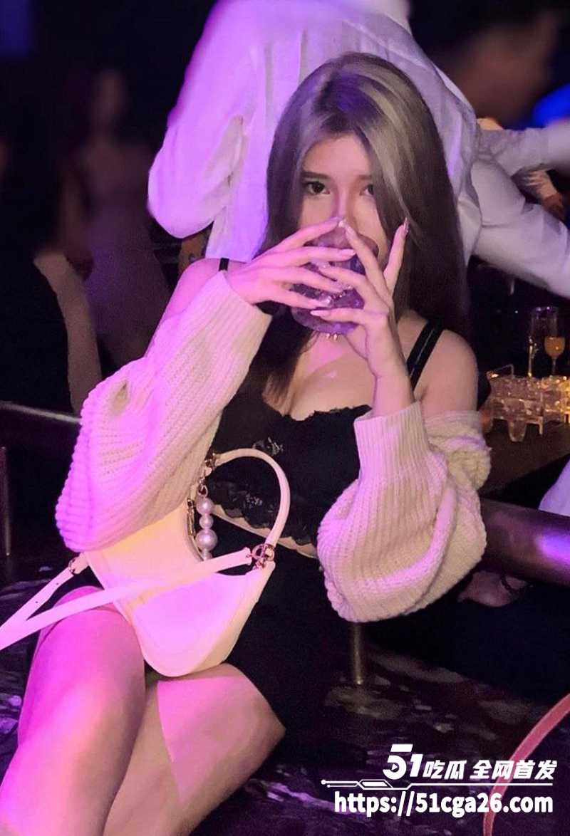 推特网调大神独家分享 征服混血巨乳尤物 私拍露脸自慰取悦主人 淫荡表情反差爆棚！ - 51吃瓜网-51吃瓜网