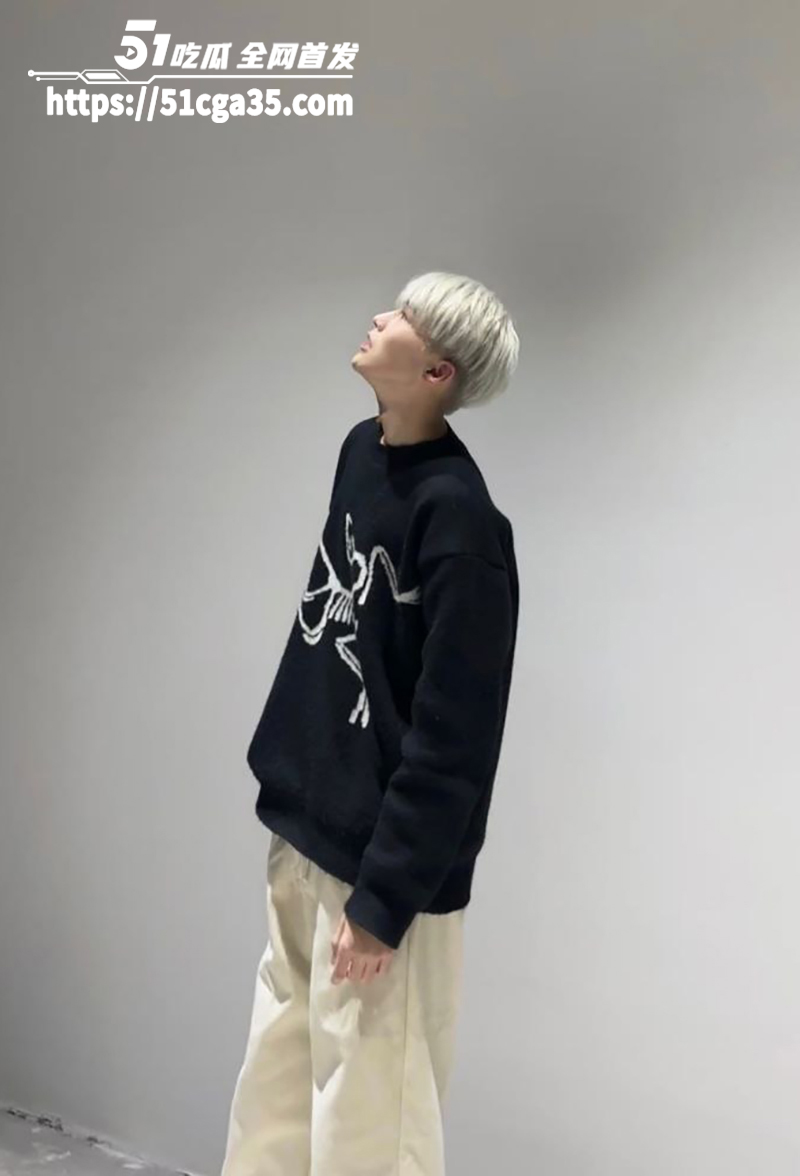 南京海王 徐闻 翻车记 自立假海归高知人设 三线并行钓富婆 脚踏三船骗财骗色 PUA套路加性爱视频全曝光！ - 51吃瓜网-51吃瓜网
