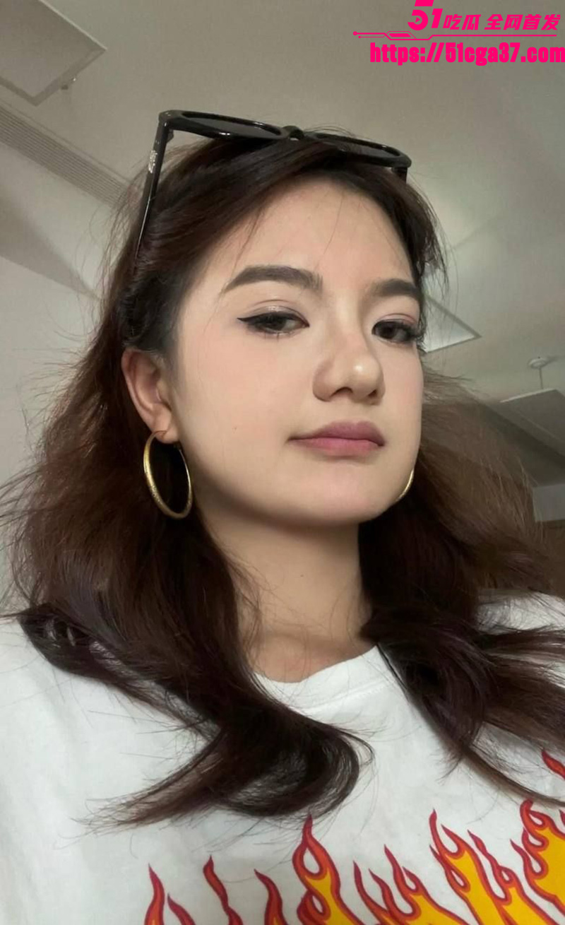 天津音乐学院表演系 朱子芊 新疆妹子被包养做爱视频流出 露脸口爆大秀绝技 黑丝美臀被道具狂插！ - 51吃瓜网-51吃瓜网