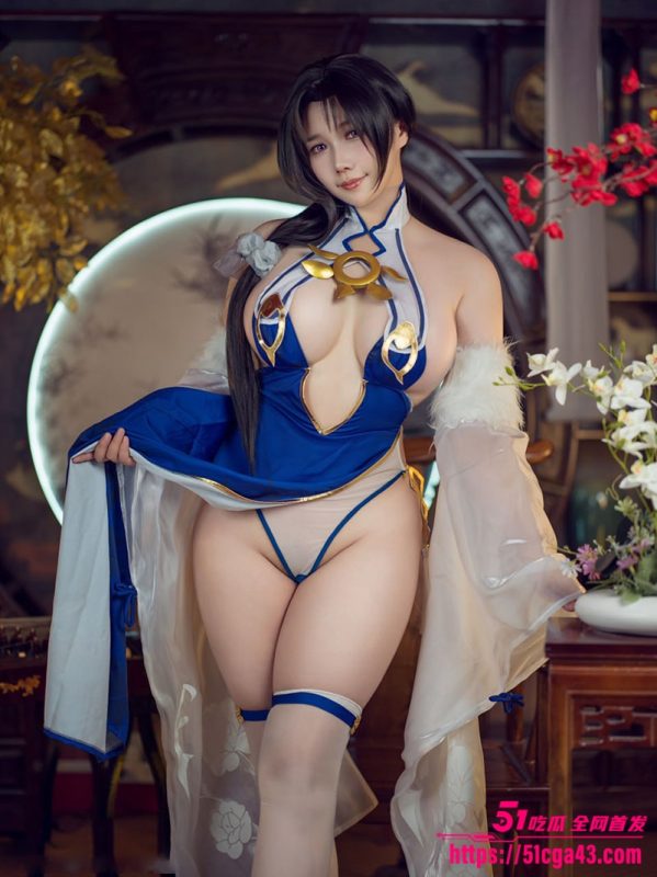 微博性感网红 麻花麻花酱 最新写真福利流出 巨乳尤物Cos装诱惑 甜美外表丰满身材 令人欲罢不能！-51吃瓜网