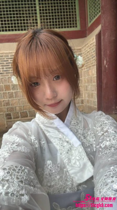 香港学生 高乐宜 不雅视频泄密 醉酒被兄长强上 粉嫩逼紧致异常 群P内射淫水四溅！-51吃瓜网