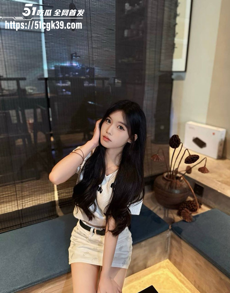 乱伦大神 与妹妹的点点滴滴 偷看妹妹洗澡不料被主动勾引 无套暴操精液灌满骚穴！ - 51吃瓜网-51吃瓜网