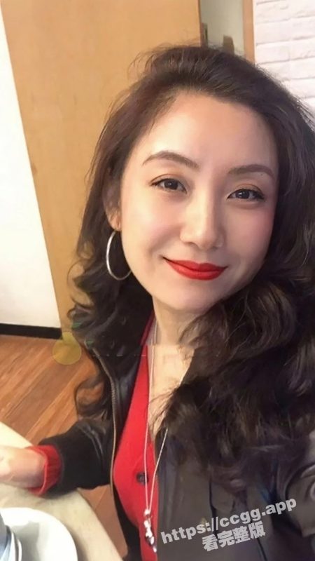 母子情深之陪读的母亲！母亲勾引帅气家教被我发现 最终拿下骚妈并长期保持情侣关系！-51吃瓜网