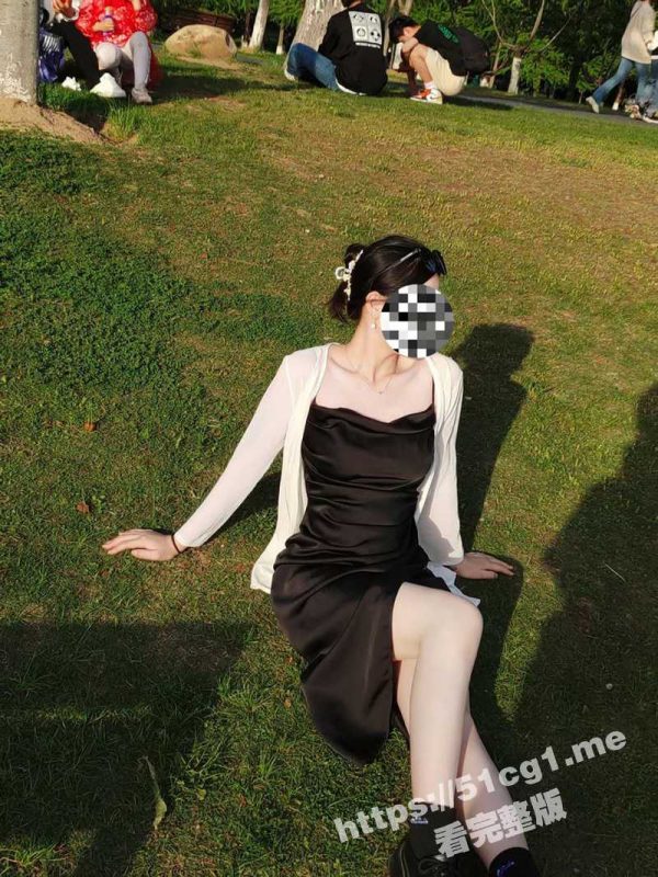 这个暑假榨干你！江苏大学女大学生 大长腿『颜宝贝』放暑假跟男朋友疯狂做爱！私密视频泄露！-51吃瓜网