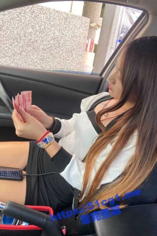 台北文华东方酒店部知客   被主管长时间潜规则啪啪视频被云盘泄漏   脐钉纹身挺辣妹-51吃瓜网