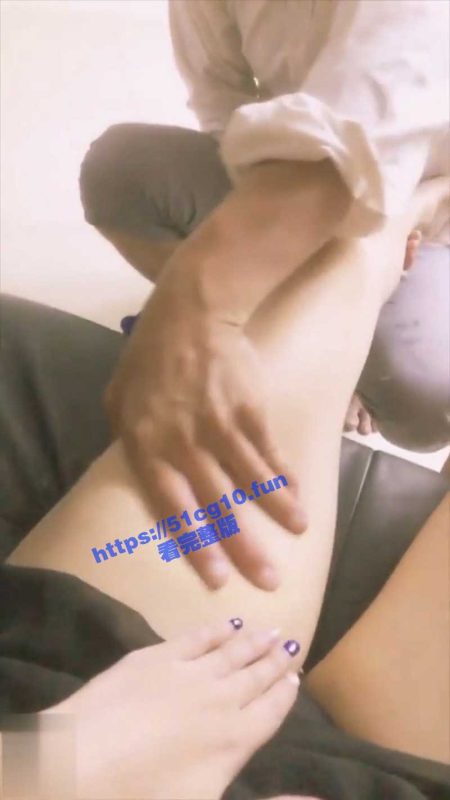看我怎么勾引师傅！真实按摩店勾引按摩师 对白相当精彩 这样的极品小骚货那个男人会拒绝呢！-51吃瓜网