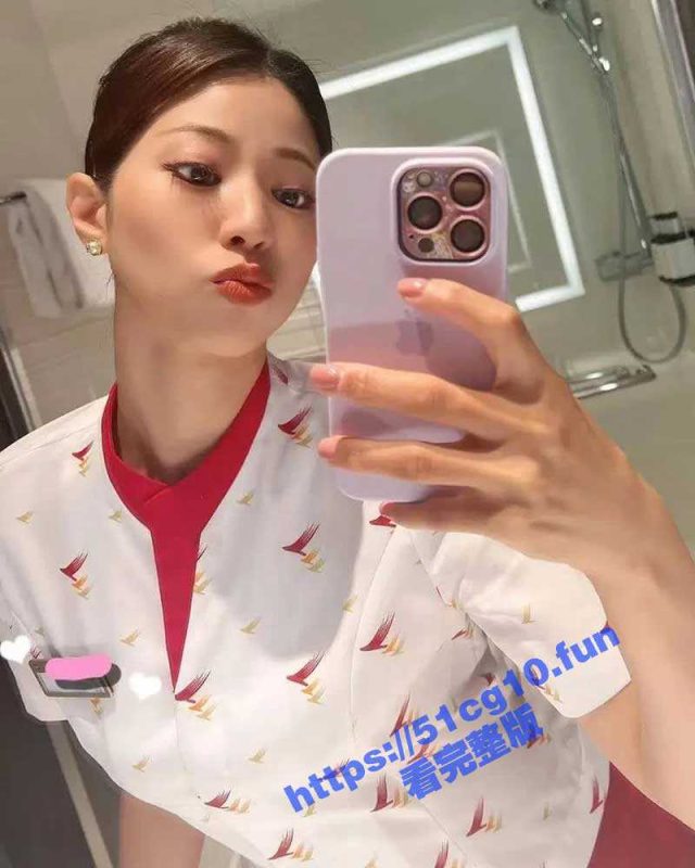 落地开房吃鸡基操勿六！泰国航空 空姐港女「Netflix」吃鸡3部曲疯流传！-51吃瓜网