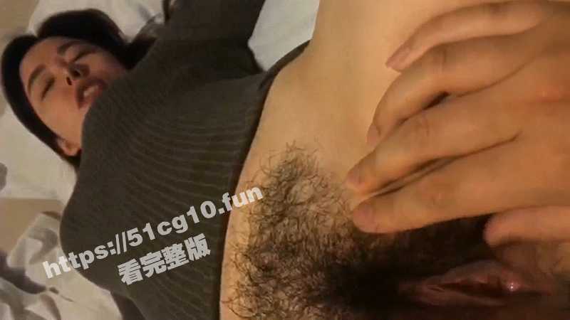 单位聚餐认识的一位高学历御姐 换上情趣黑丝干起来太刺激了 完美露脸-51吃瓜网