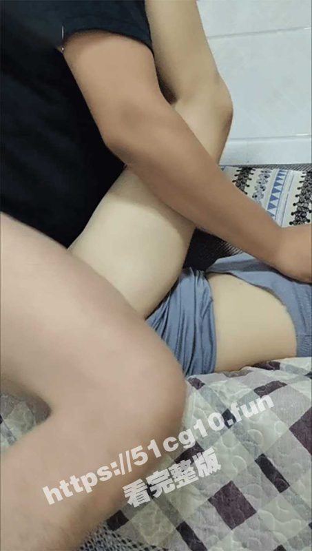 「灌醉美女邻居」女邻居主动给我舔鸡巴 还说以后我操她不用戴套可内射-51吃瓜网