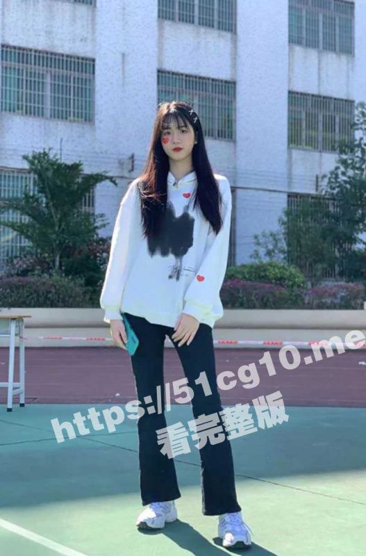 广东爱情故事！ 广东外语学院 媚黑反差婊「林雨萌」 跟尼哥的约炮爱情故事视频竟被曝光-51吃瓜网