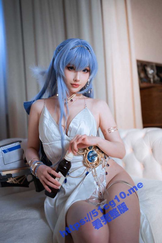 极品网红 涼涼子 海伦礼服 ➕自拍小花絮合集-51吃瓜网