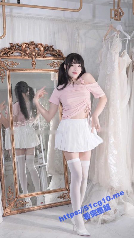 极品B站up主 咬一口兔娘 会员群友求更新！8月里程裸舞奖励 太顶了！-51吃瓜网