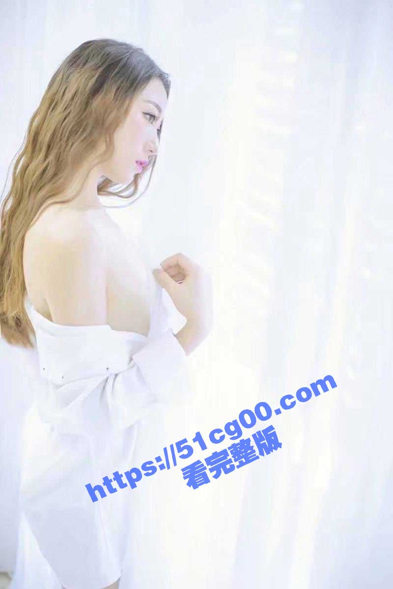 四川宜宾 拍写真被内射的极品34C反差婊 雨彤 知道为什么你的队友突然变菜了吧 那都是因为在摄影师被干呐！ - 51吃瓜网-51吃瓜网