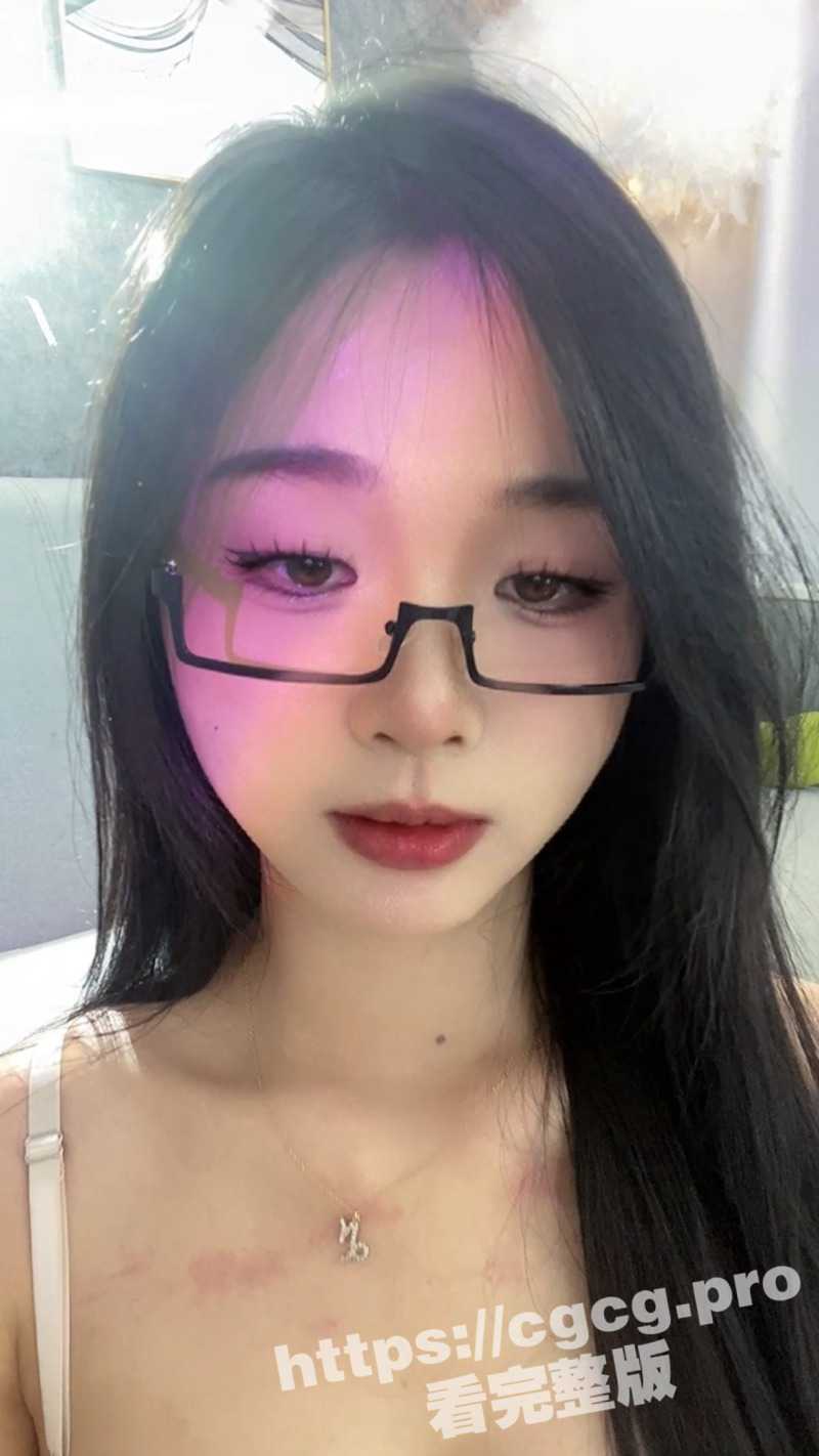 网易CC 智雅 土豪定制 情趣丁字裤 露毛大尺度艳舞 完整版 怼镜舌舔 超强代入感！ - 51吃瓜网-51吃瓜网