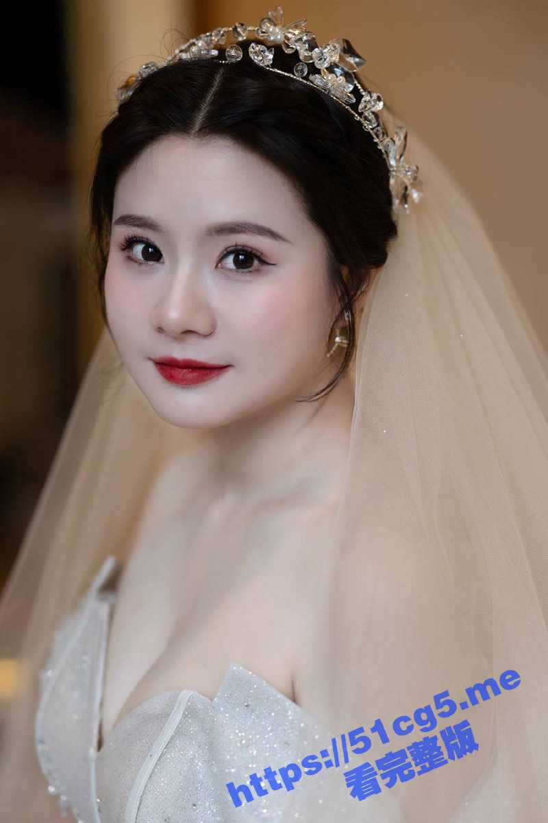 刚结婚就偷情的反差少妇 刘启意 在自己的家给老公戴绿帽 一个月被操了9次 淫荡至极！ - 51吃瓜网-51吃瓜网