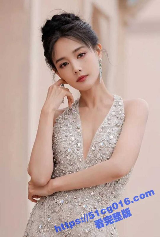 李一桐AI换脸化身飞机杯 全自动榨精 意淫女神的机会这不就来了吗？-51吃瓜网