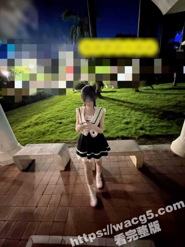 在私人影院操可爱的双马尾表妹 非常动情的配合 白虎蜜穴泛浆拉丝 直接无套内射-51吃瓜网