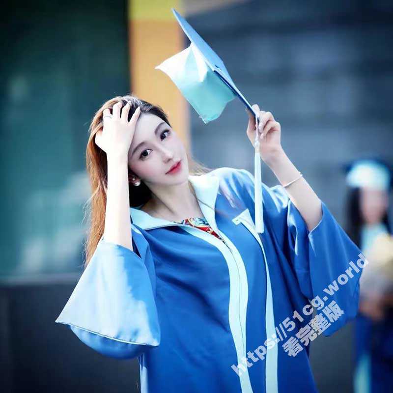 百万粉丝抖音主播「九亿」春光乍泄！卸妆直播露出胸垫闪现走光 - 51吃瓜网-51吃瓜网